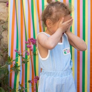 scoubidou short et debardeur en éponge azur